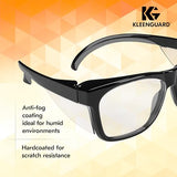 KleenGuard™ V30 Maverick™ - anteojos de seguridad (49309), con revestimiento antivaho, lentes transparentes, marco negro, unisex para hombres y mujeres (cantidad 12)