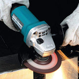 Makita esmeriladora angular modelos 9557HN –840w de potencia a 220Volts